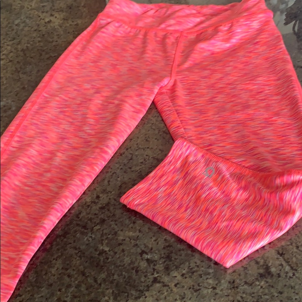 Pink capri's
